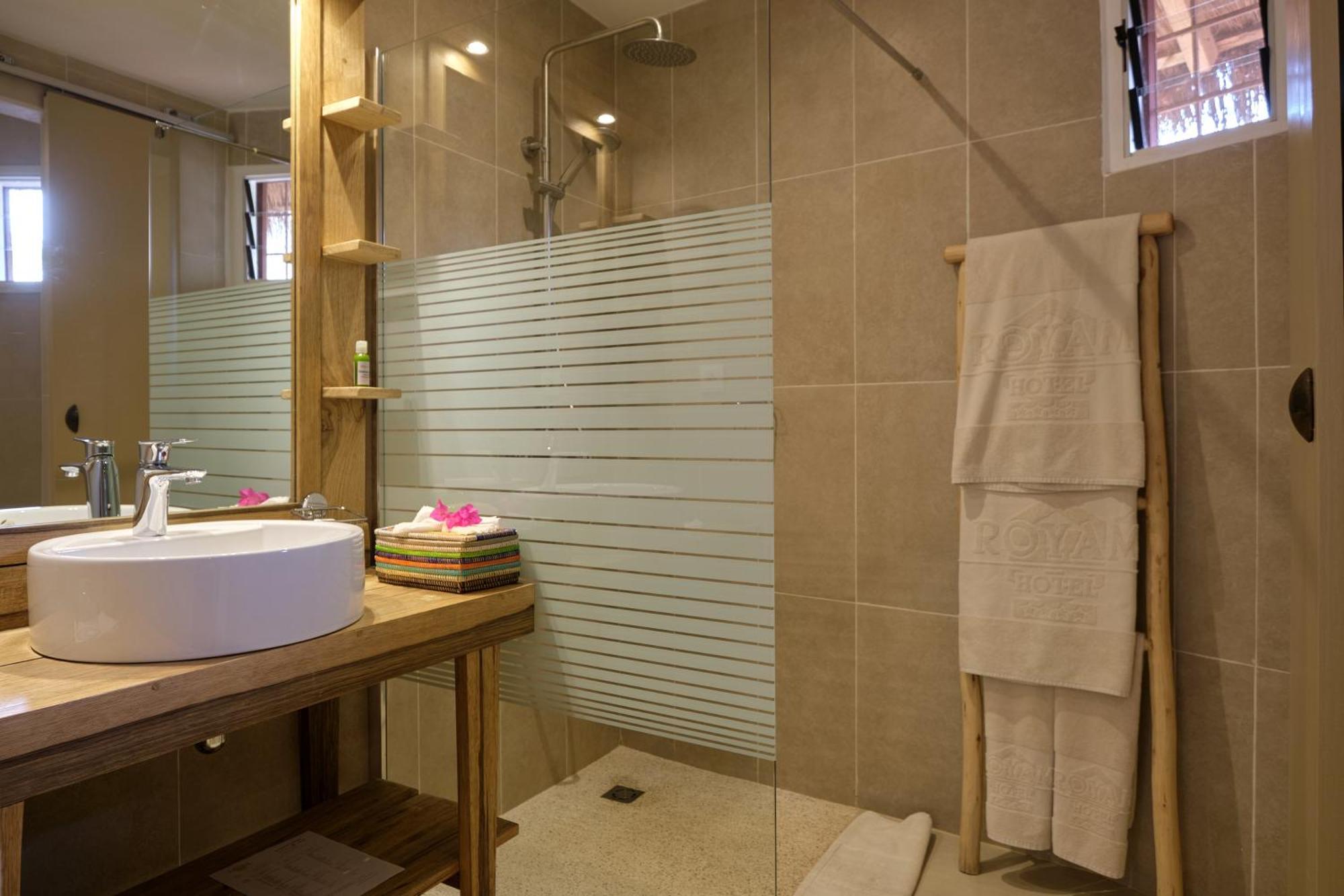 Deluxe Single Room,1574745593:JPEG